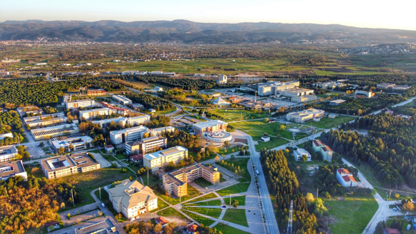 BUÜ, TÜBİTAK 1001 projeleriyle zirve yürüyüşüne devam ediyor