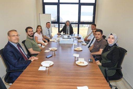 BUÜ’nün laboratuvarları tam kapasite ile sektörün hizmetinde