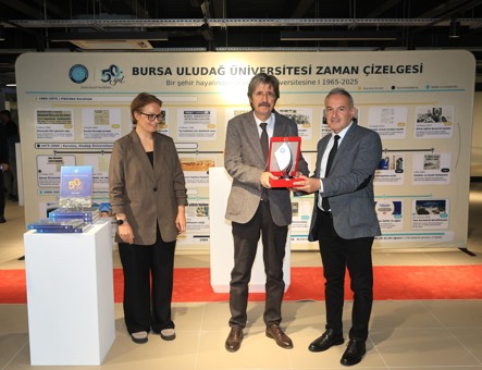 BUÜ’de Merkezi Derslik ve Rektörlük Binası ile Sanat Galerisi’nin açılış töreni yapıldı