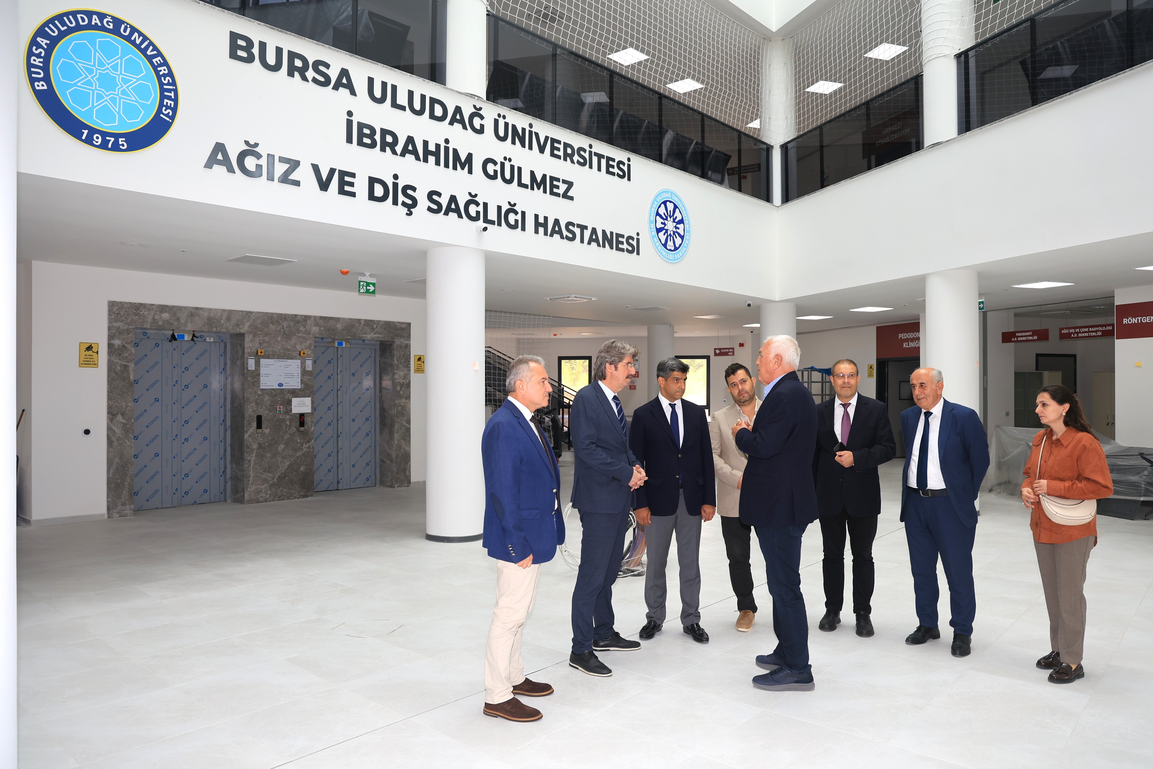 BUÜ AĞIZ VE DİŞ SAĞLIĞI HASTANESİNDE ÇALIŞMALAR ARALIKSIZ DEVAM EDİYOR