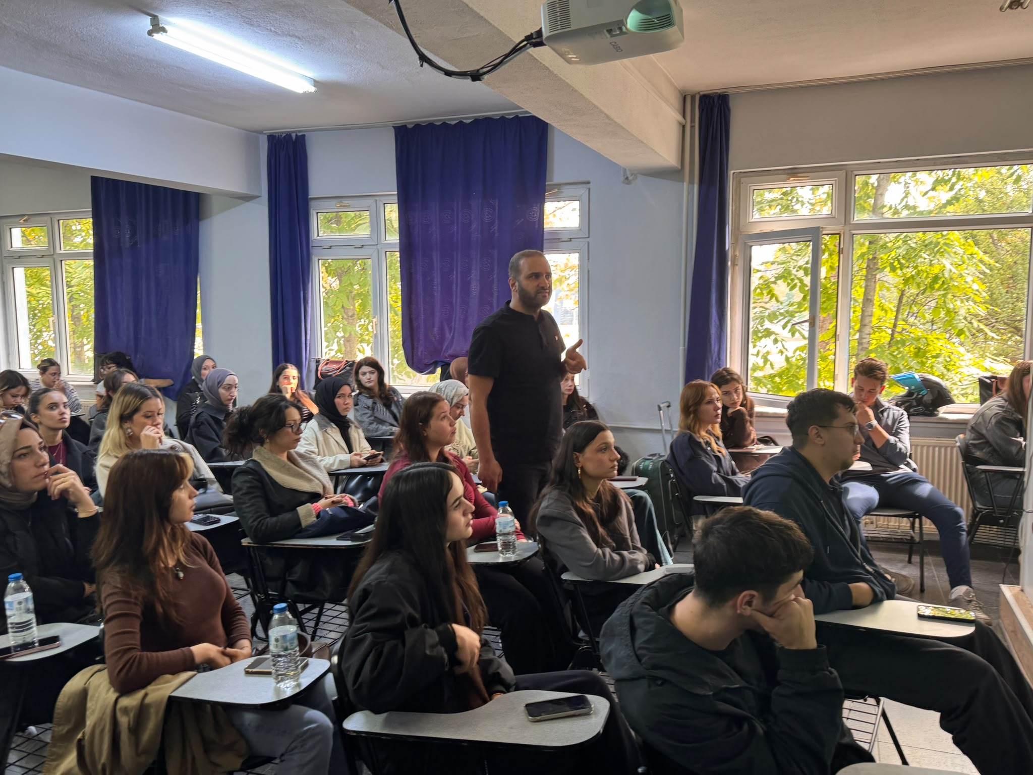 Mustafakemalpaşa MYO’da Öğrencilere Yönelik Oryantasyon Programı Gerçekleştirildi