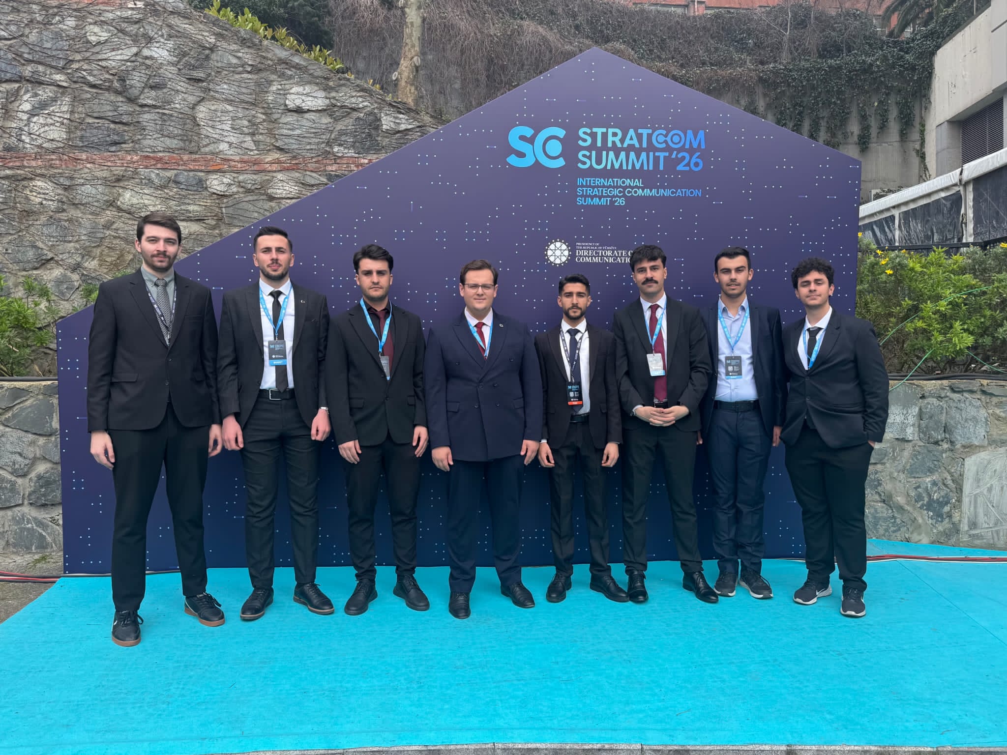 e8a26f1a-d688-4cc4-bc4a-295cbf0a723a! ?? 