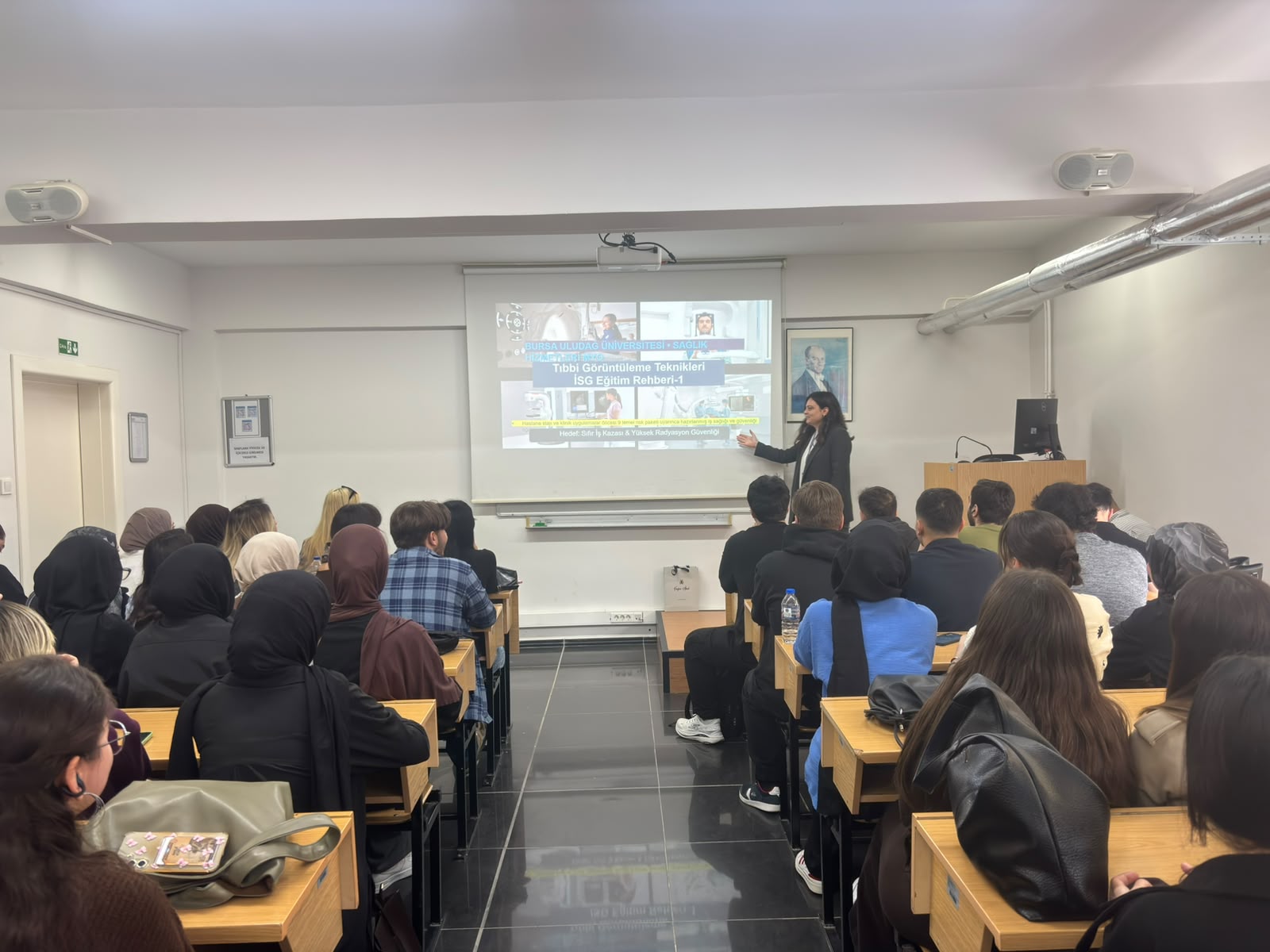 Geleceğin Sağlık Profesyonelleri Sahaya Hazır! 