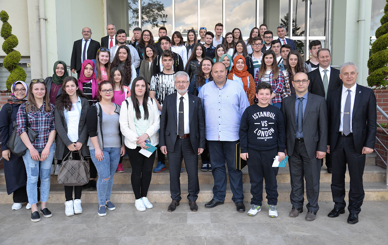 UÜ yönetimi, Yunanistan’dan gelen lise öğrencilerini ağırladı