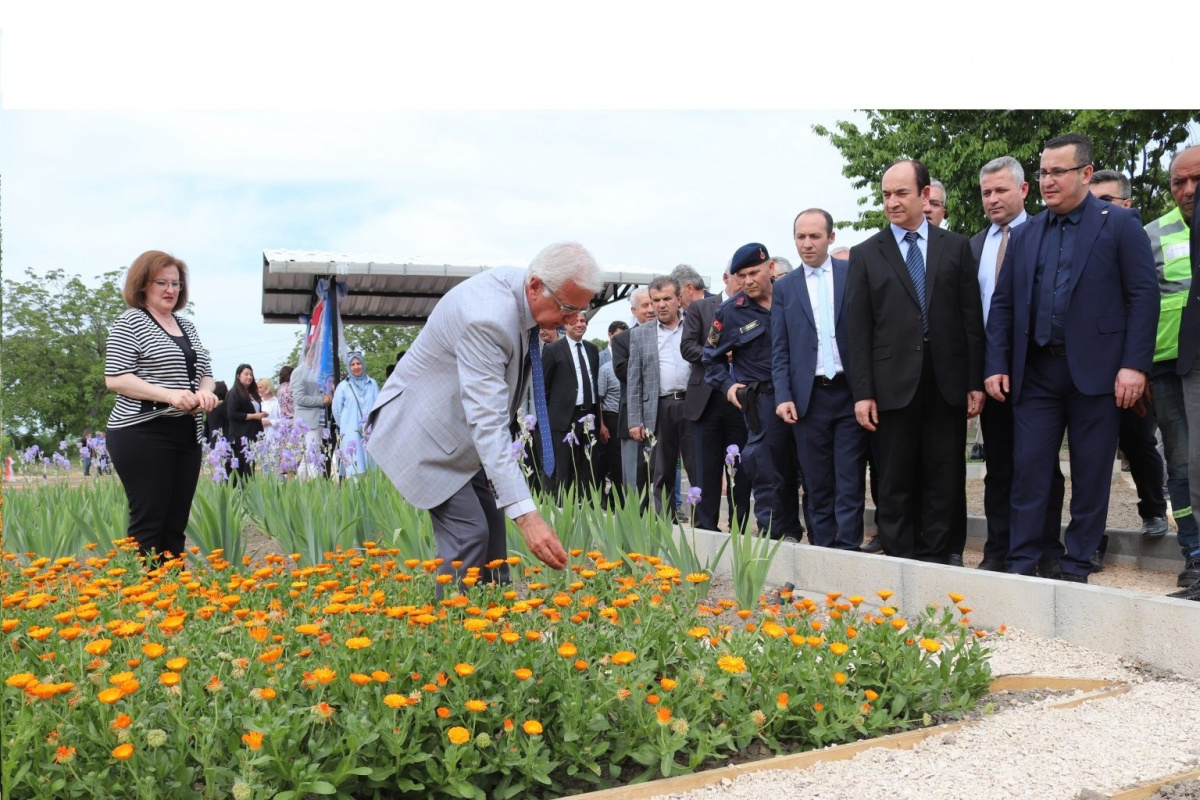 Mustafakemalpaşa MYO’da tıbbi ve aromatik bitkiler bahçesi açıldı