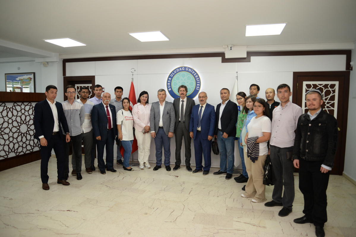 BUÜ’den Özbek akademisyenlere yaz semineri