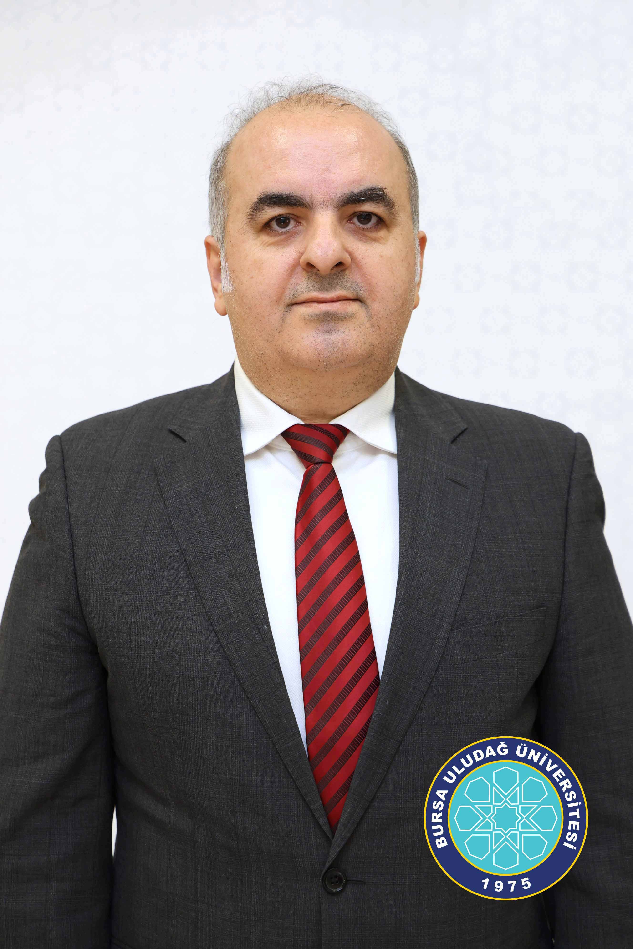 ÖZGÜR EĞİLMEZ