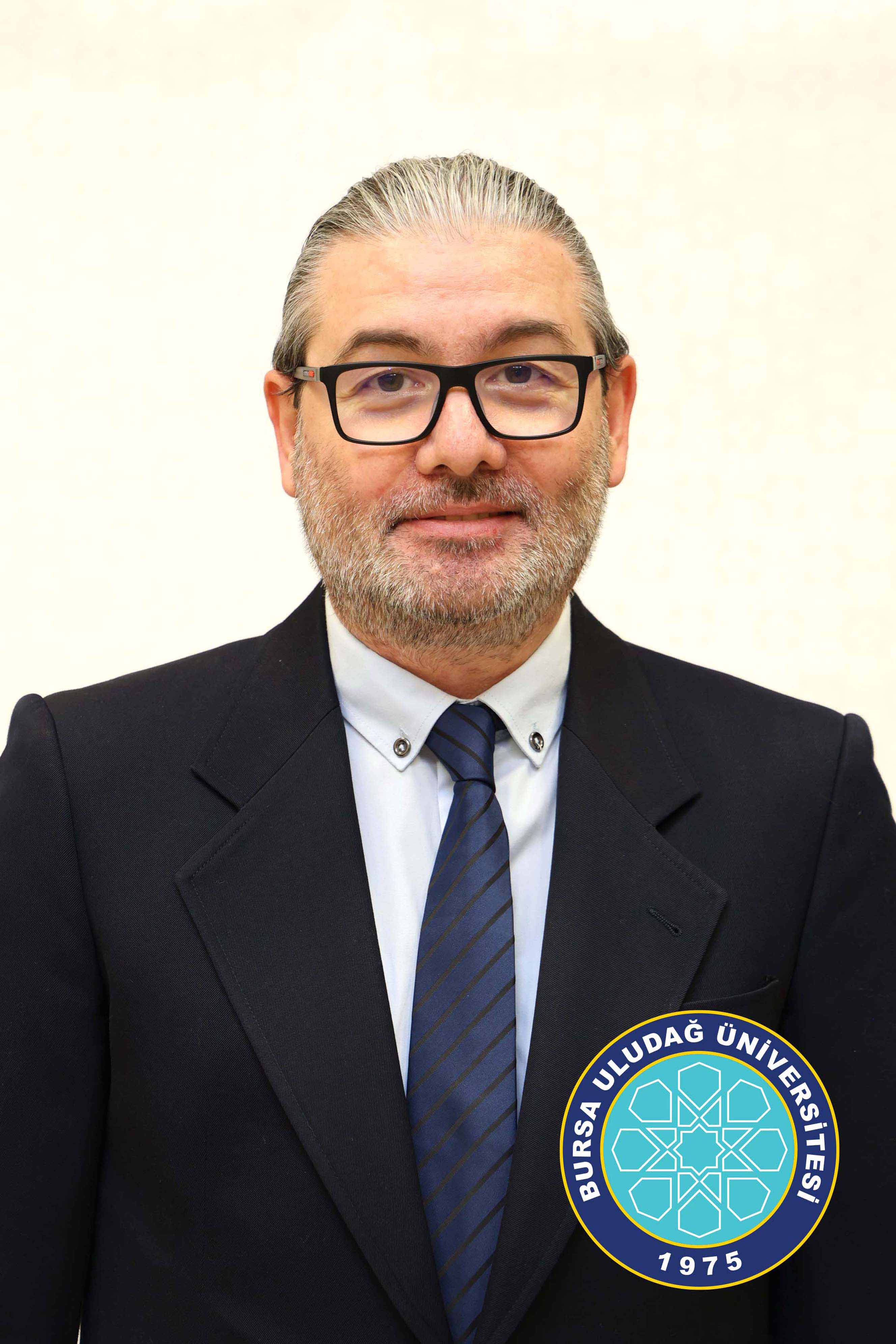 ORHAN ÖZMUT