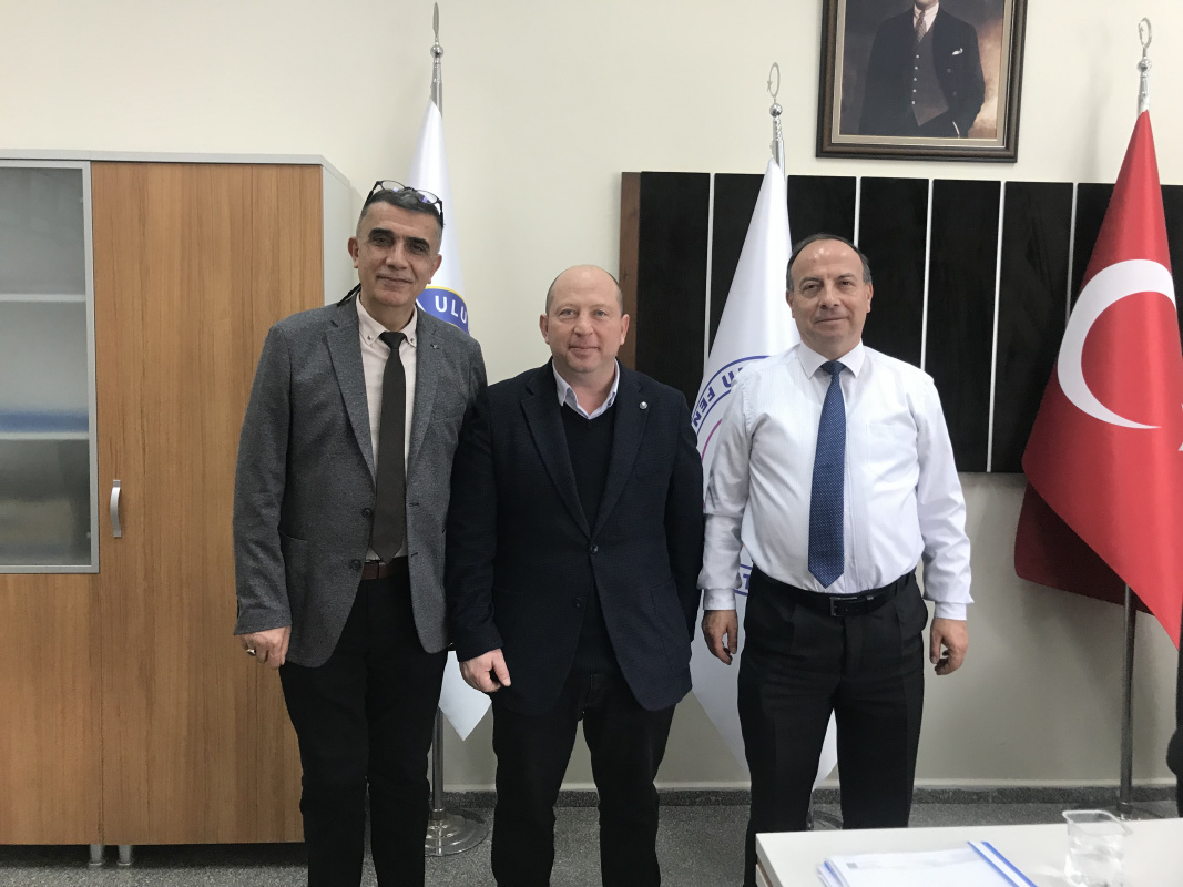  A meeting was held between our Institute Management and Prof. Dr. Gökhan Sevilgen, the Head of the Department of Automotive Engineering. 