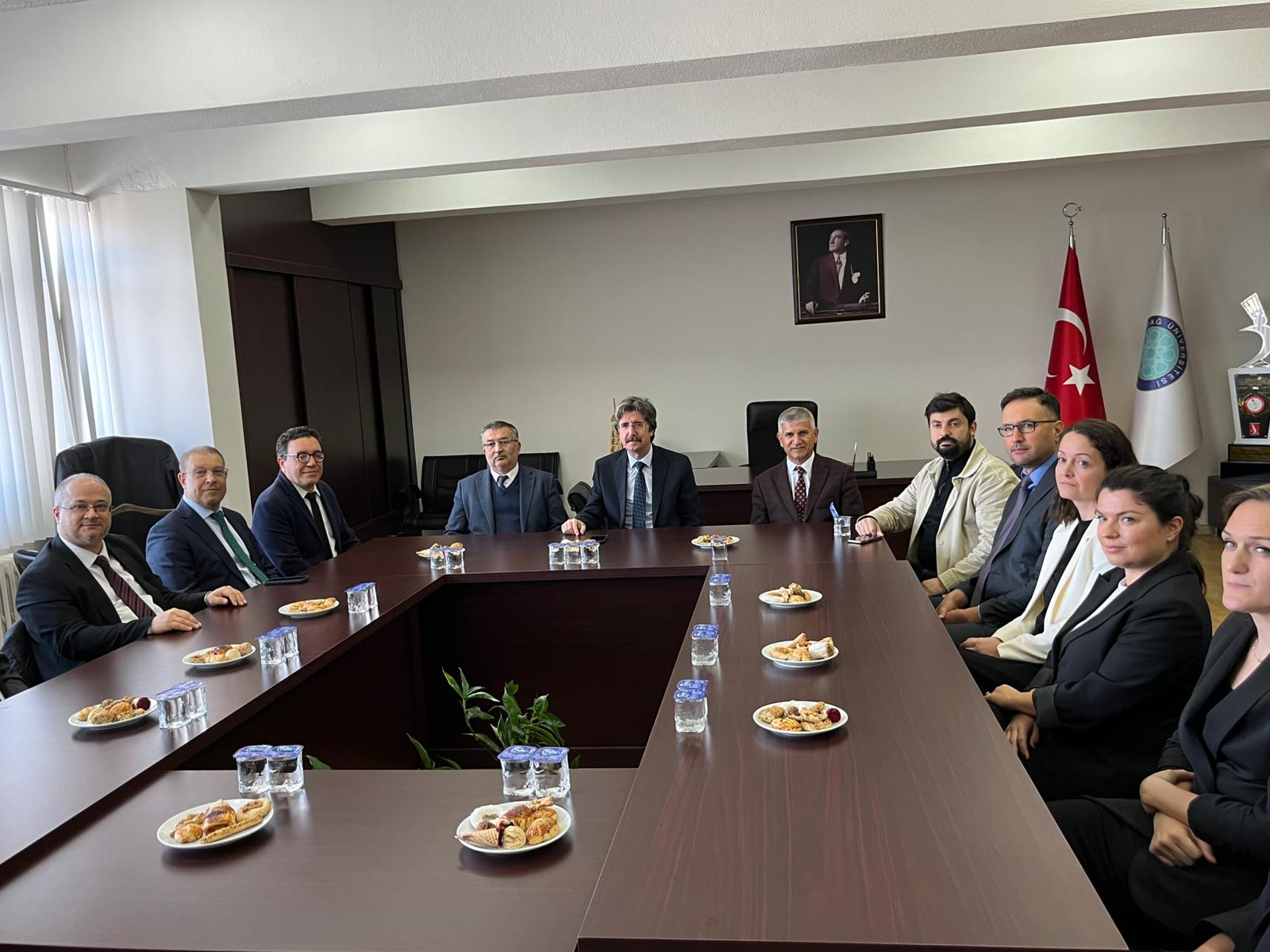 PHOTO-2025-12-09-14-40-00_4! ?? 