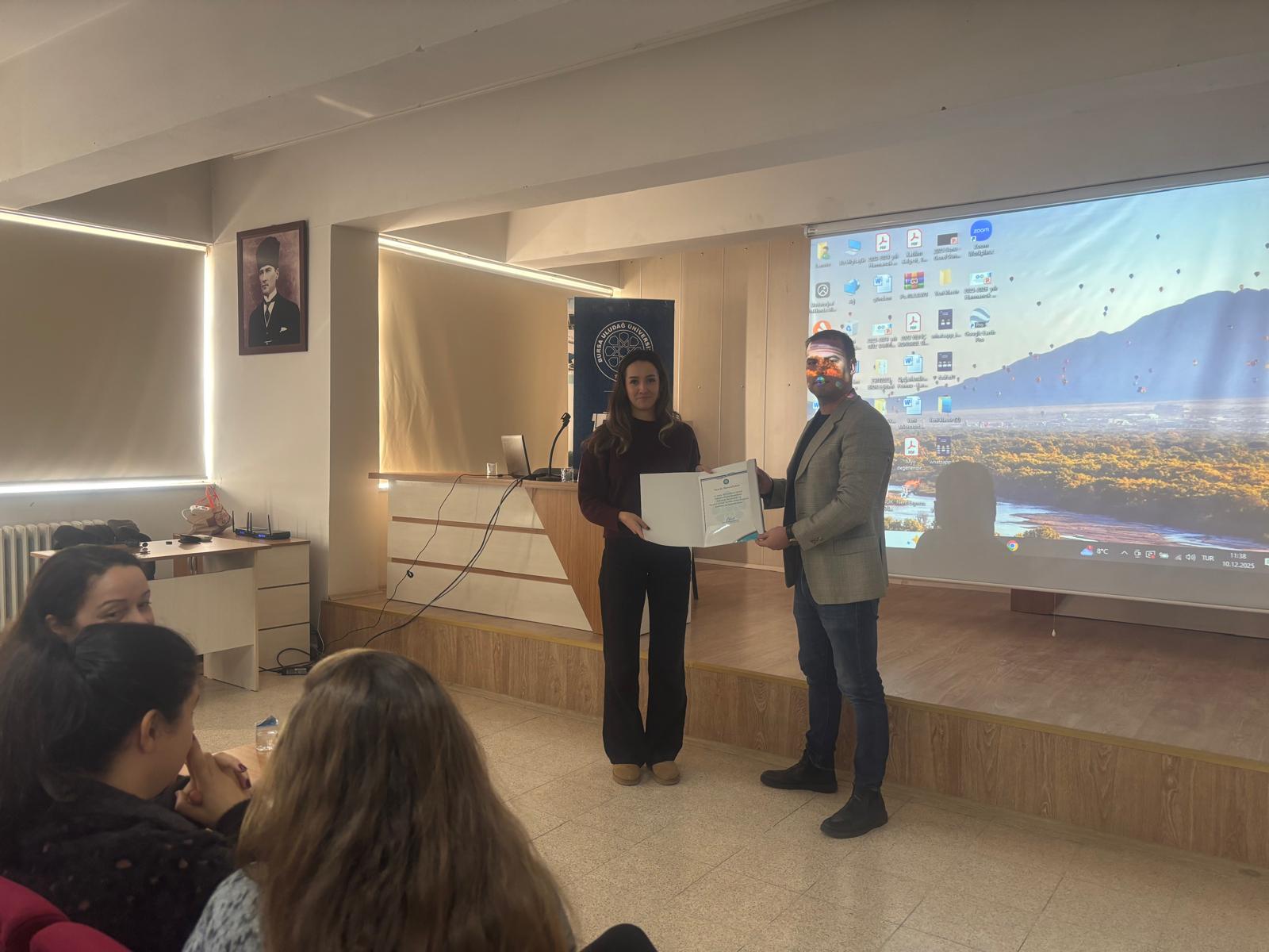 WhatsApp Image 2025-12-10 at 11.48.09! ?? 