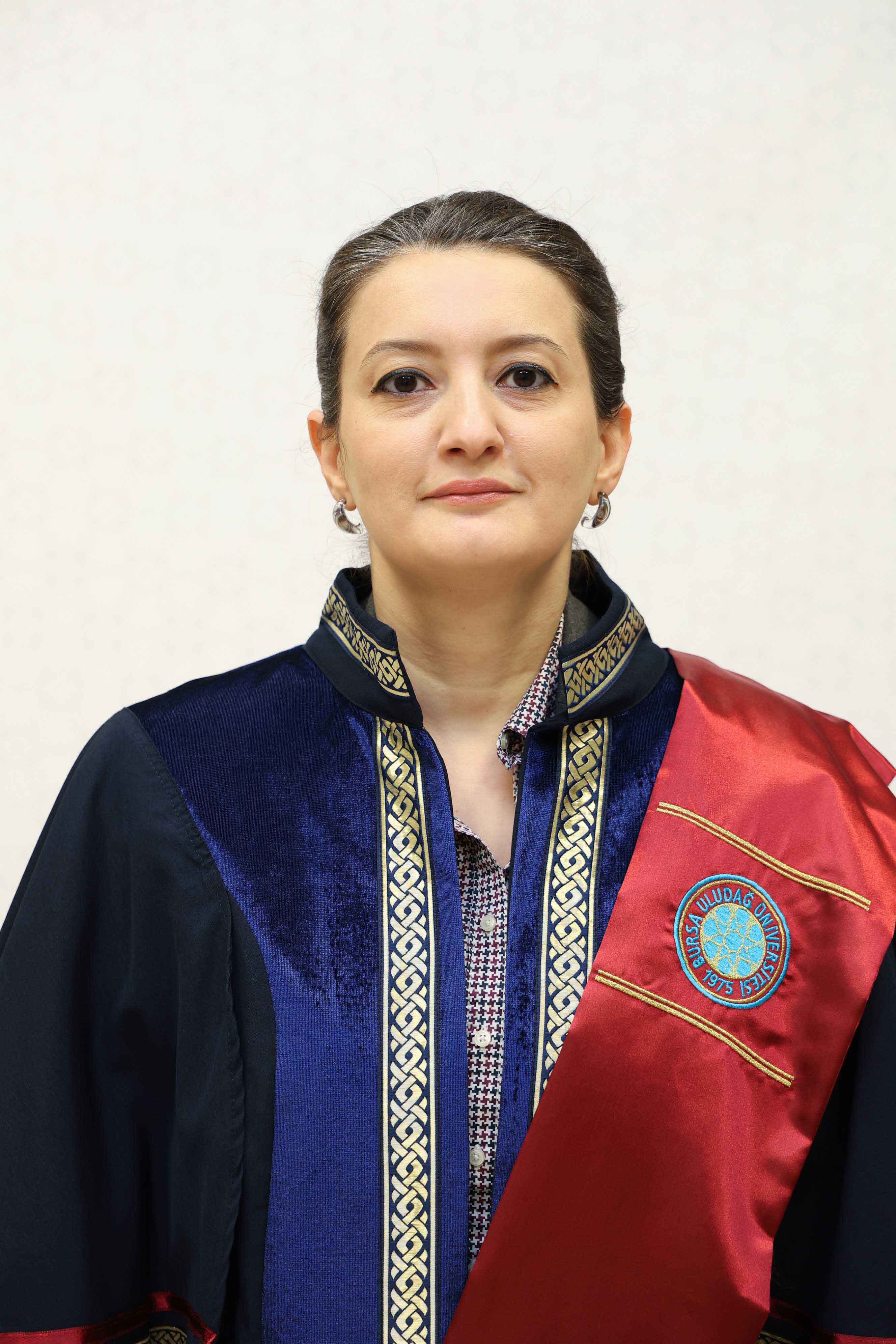 ELİF MADAKBAŞ GÜLENER