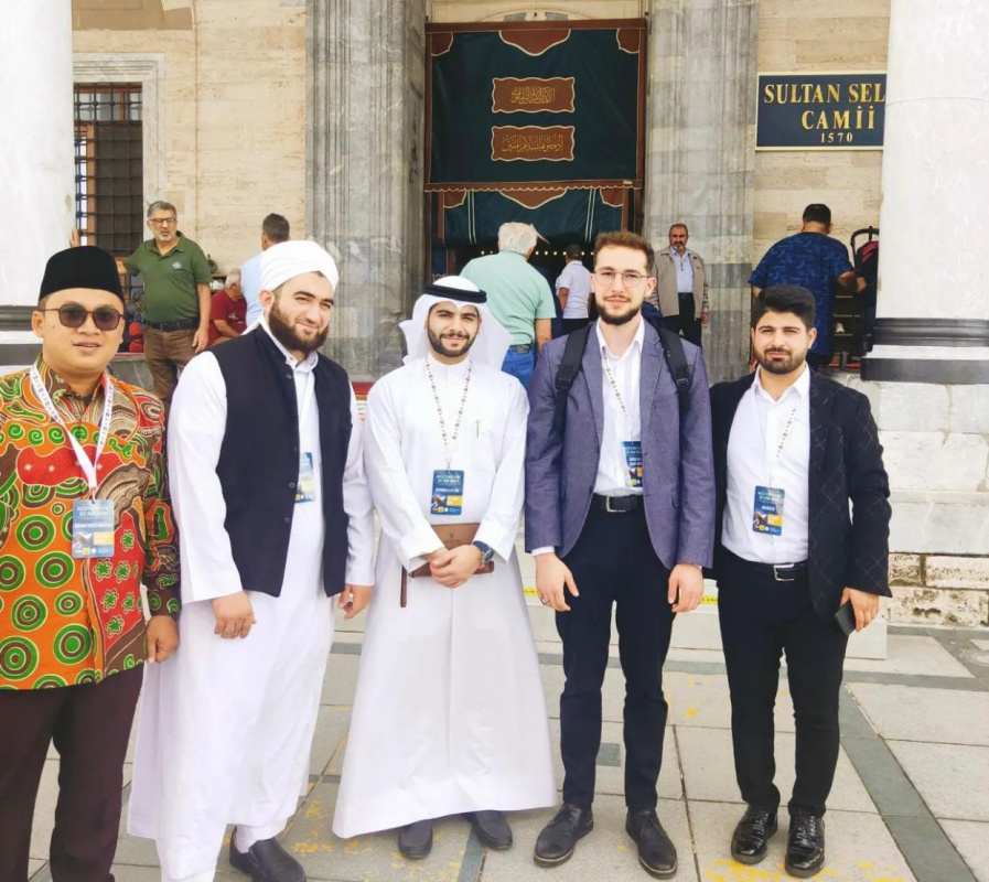 Öğrencimiz Harun Hacı Yakup Uluslararası Hafılık ve Kur'an-ı Kerim'i Güzel Okuma Yarışmasına Katıldı 