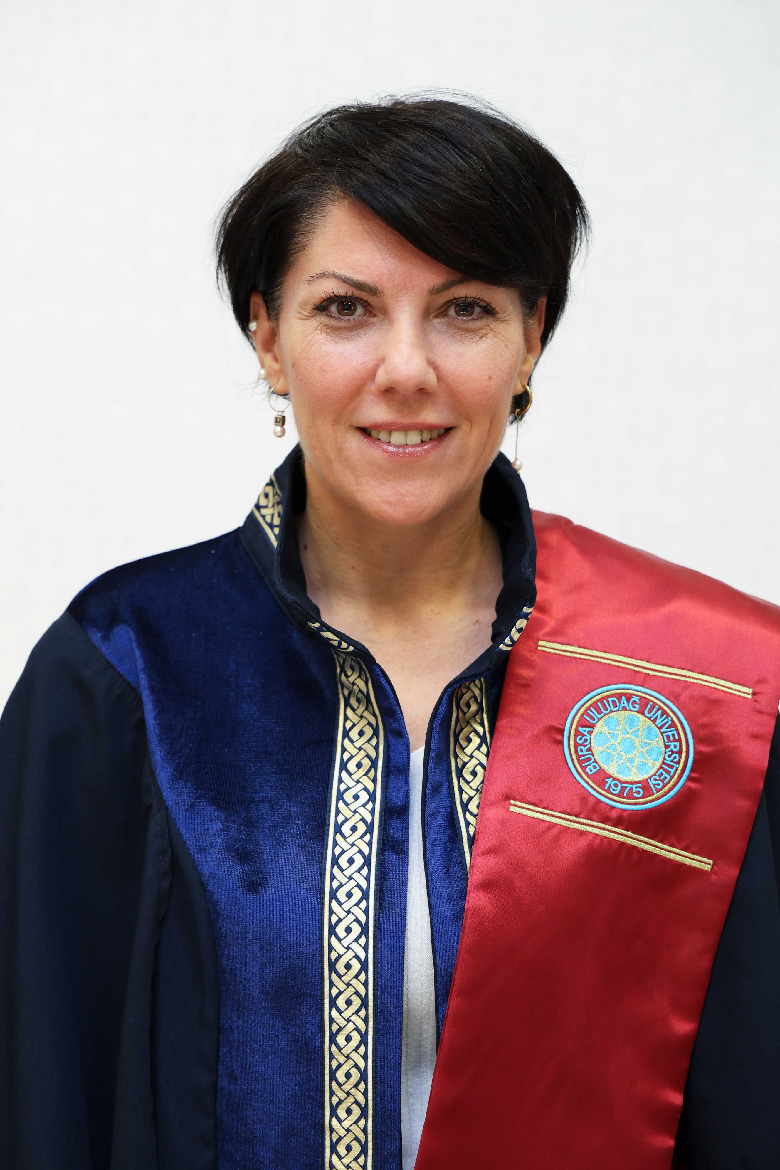 EMEL ADAMIŞ