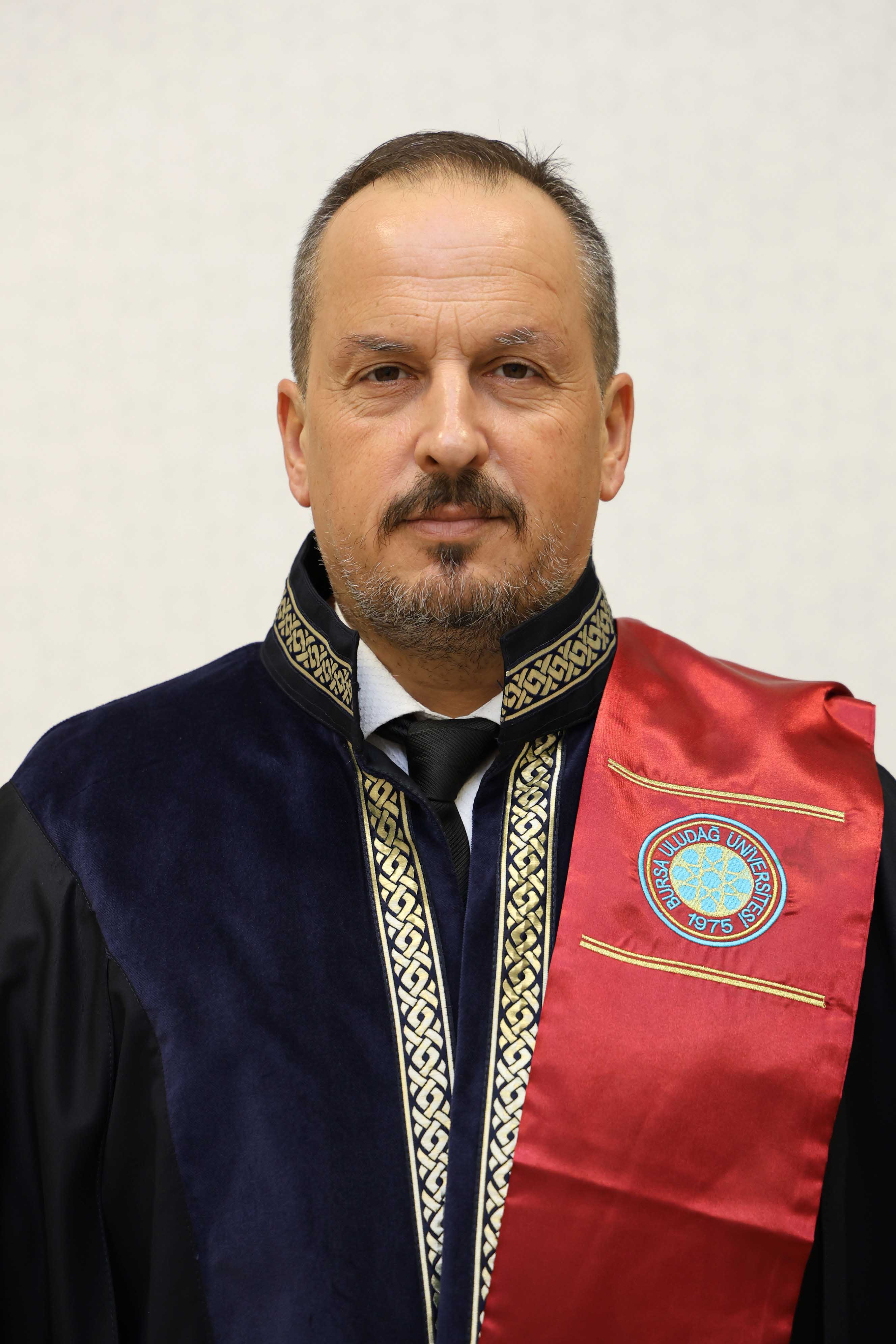 ERDEM ÖZDEMİR