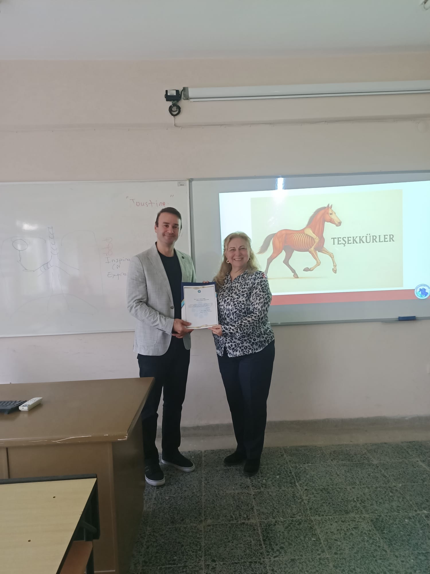 3180f975-4c0f-447a-b19a-e8c427461aba! ?? 