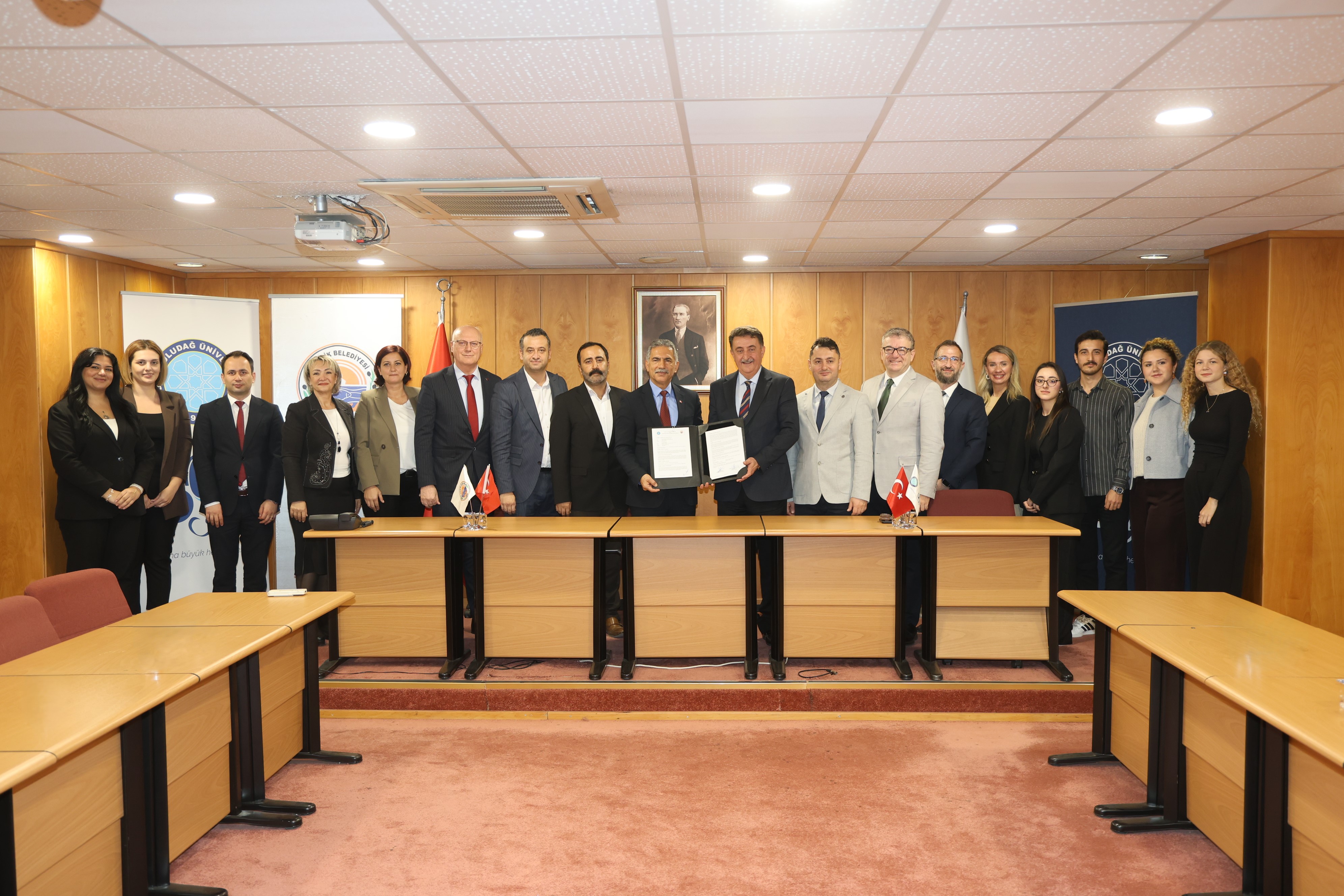 20251112135947629BUU_2230! ?? 