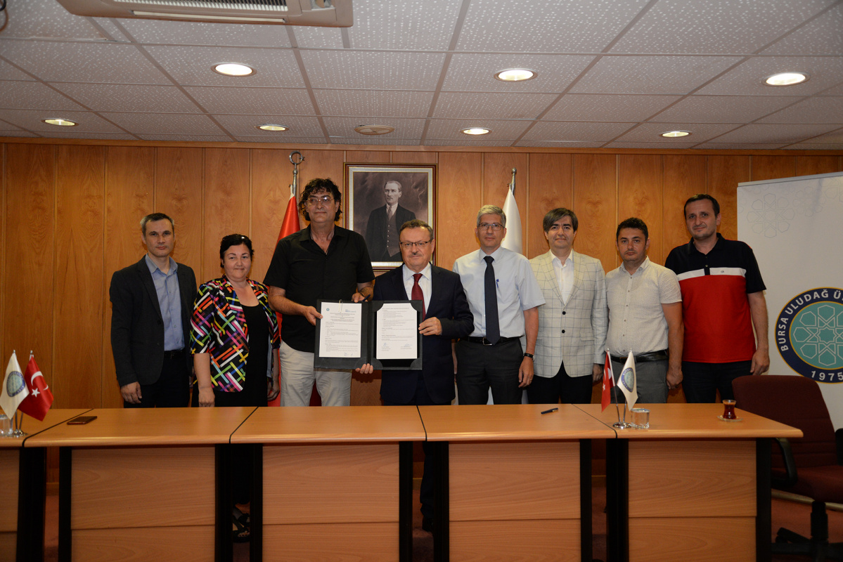 Bursa Uludağ Üniversitesi (BUÜ), TMMOB Makina Mühendisleri Odası Bursa Şubesi ile işbirliği protokolü imzaladı.