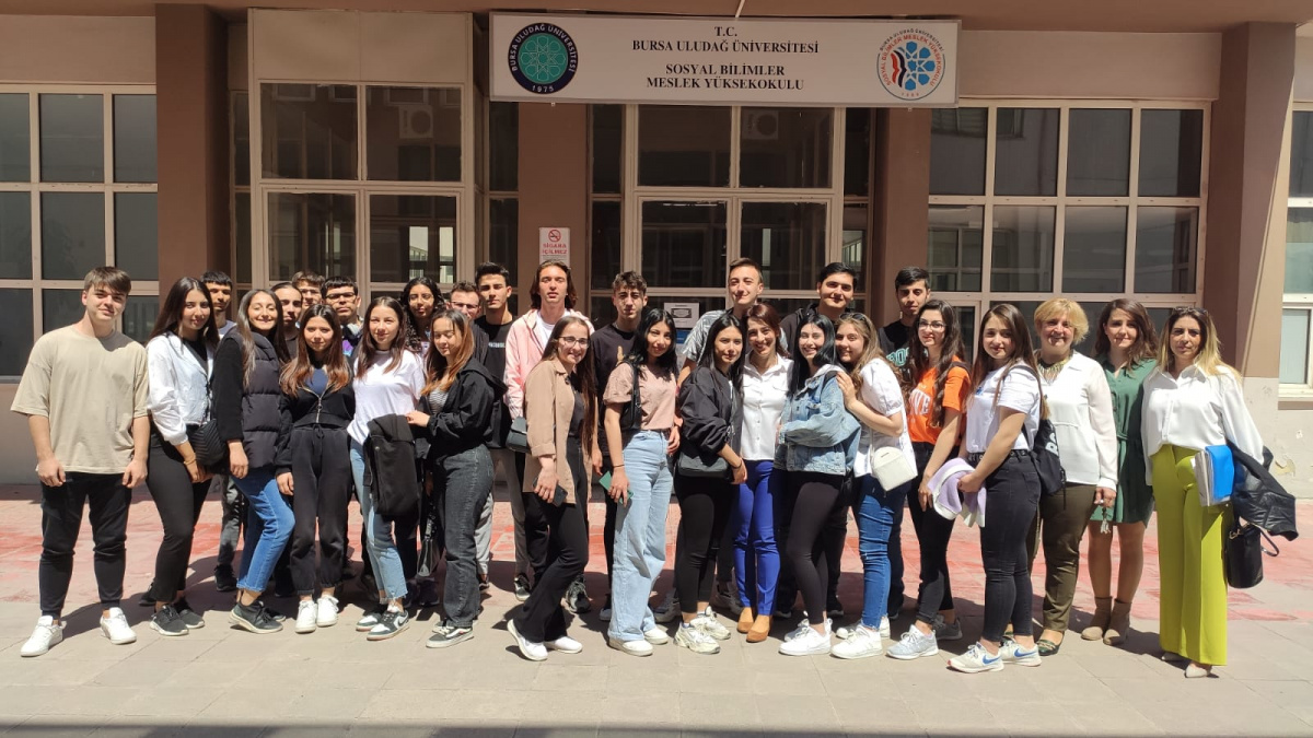  Nur - Hayati Kurtcan Mesleki ve Teknik Anadolu Lisesi Öğretmen ve Öğrencilerinden SBMYO'ya Ziyaret 