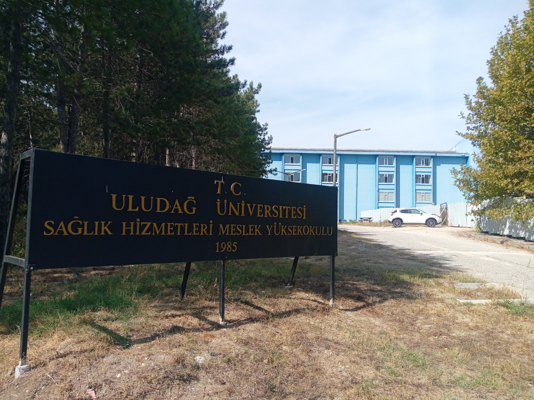  Sağlık Hizmetleri Meslek Yüksekokulu 