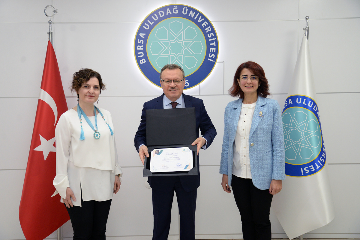  ÜNİVERSİTEMİZİN SÜRDÜRÜLEBİLİRLİK YOLCULUĞU 