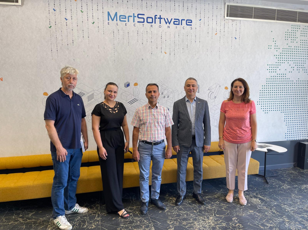 MertSoftware Electronics Ziyareti