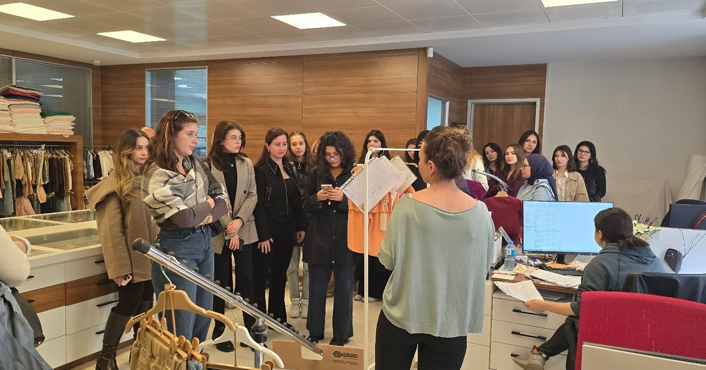 582931749_18334784293236685_8278859398666095626_n! ?? 