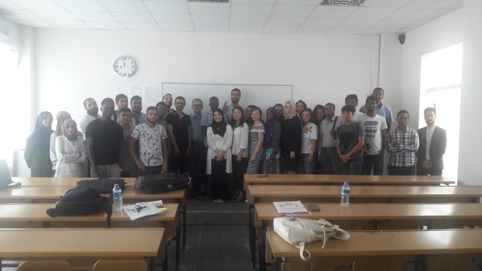  Akademik Türkçe Öğrencilerine İş Güvenliği Semineri Verildi 