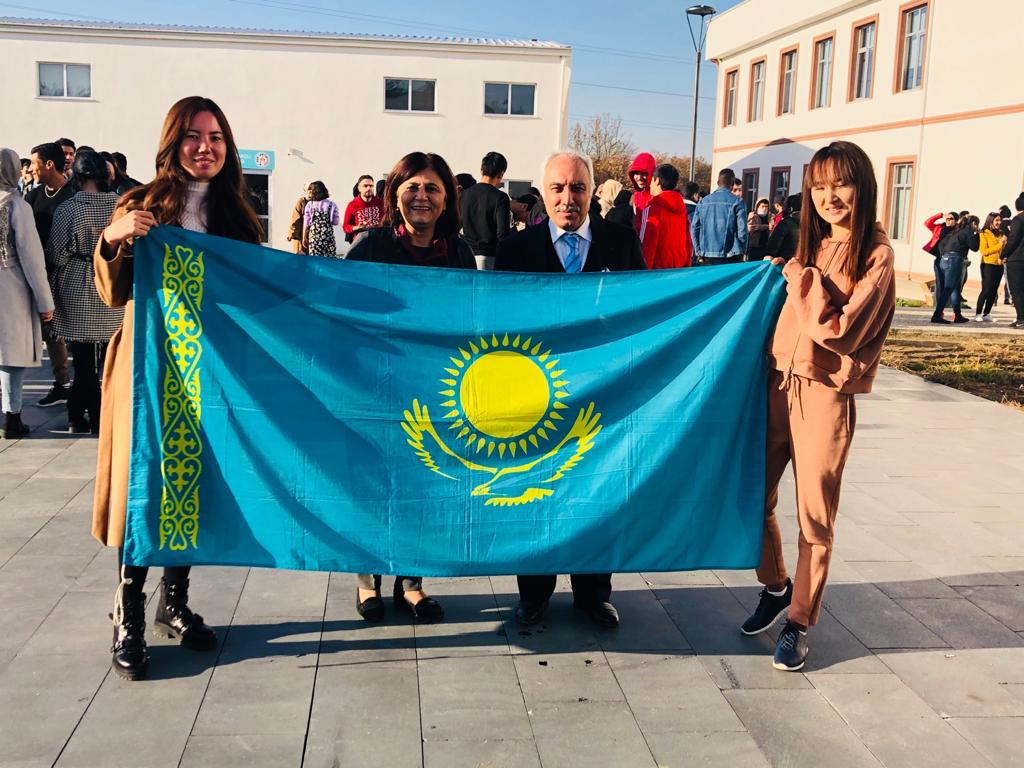 Kazakistan Bağımsızlık Günü Kutlu Olsun