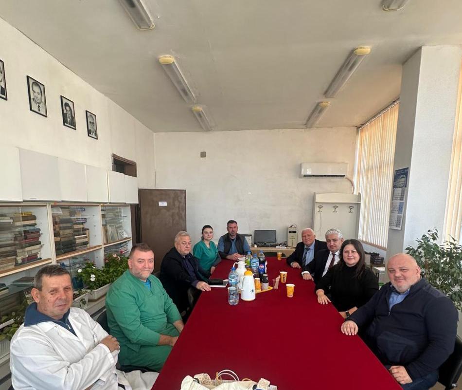 PHOTO-2025-12-22-12-37-21! ?? 