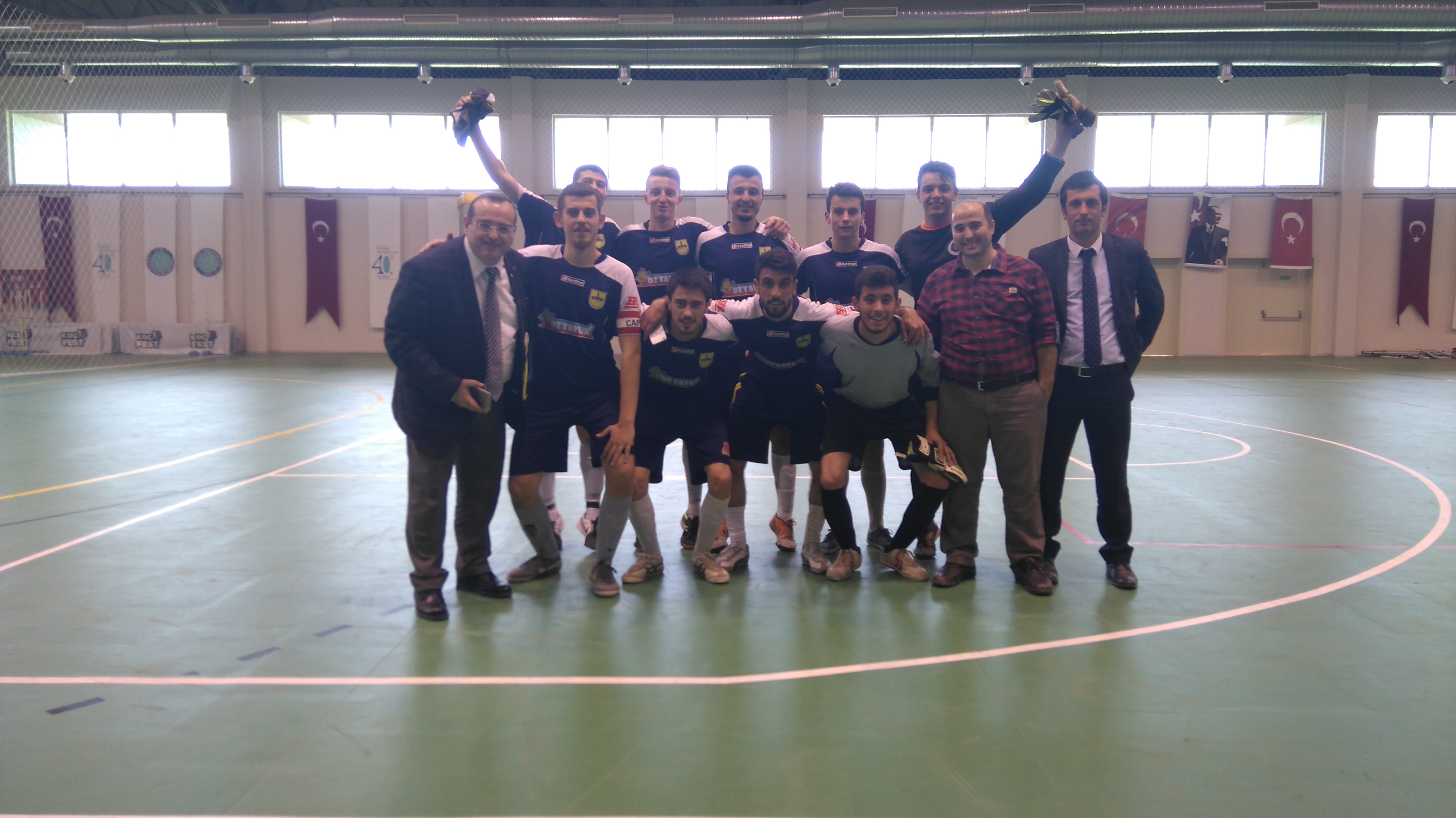  Futsal Takımımızdan 3.lük Kupası ! 