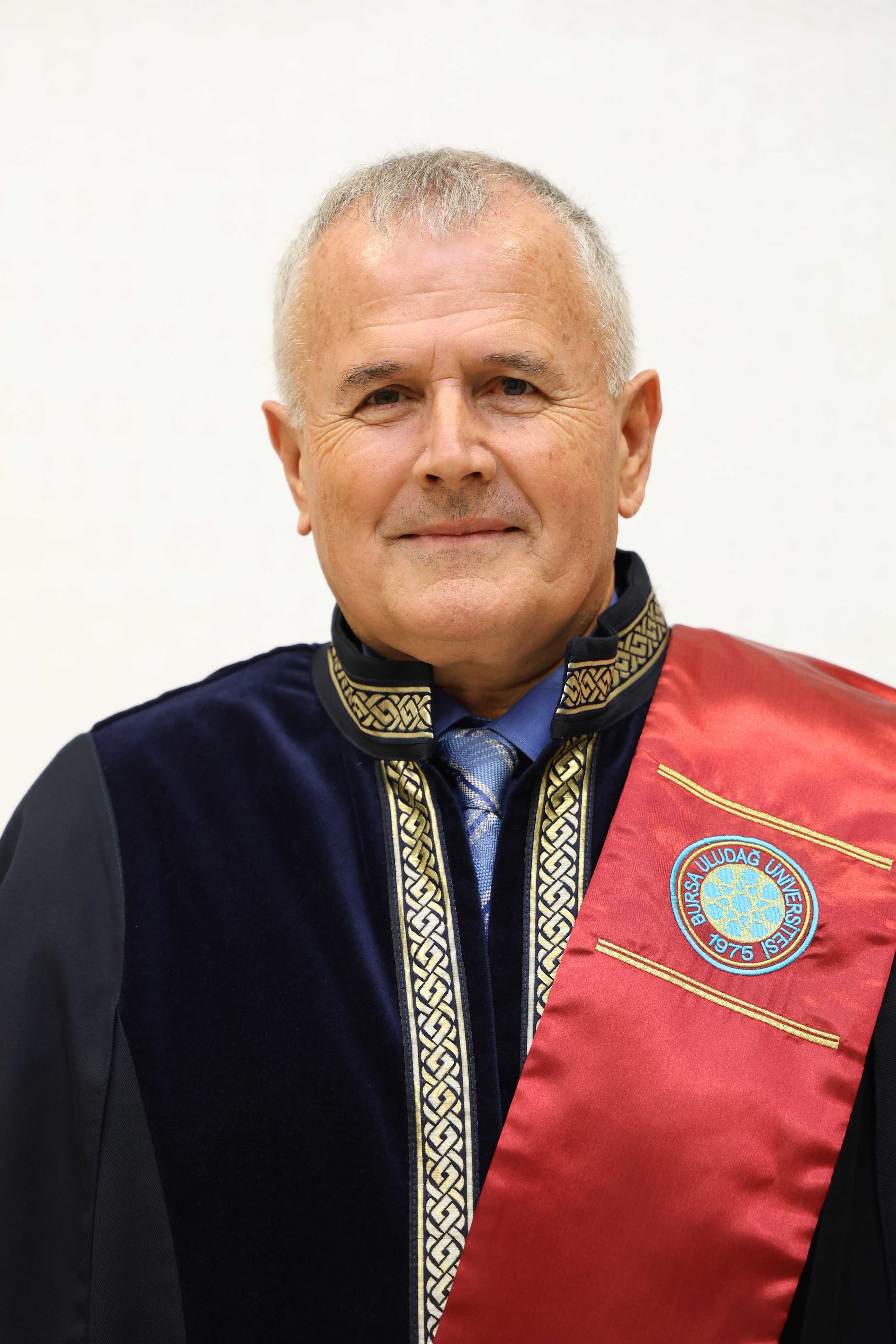 MEHMET ÖZGÜR