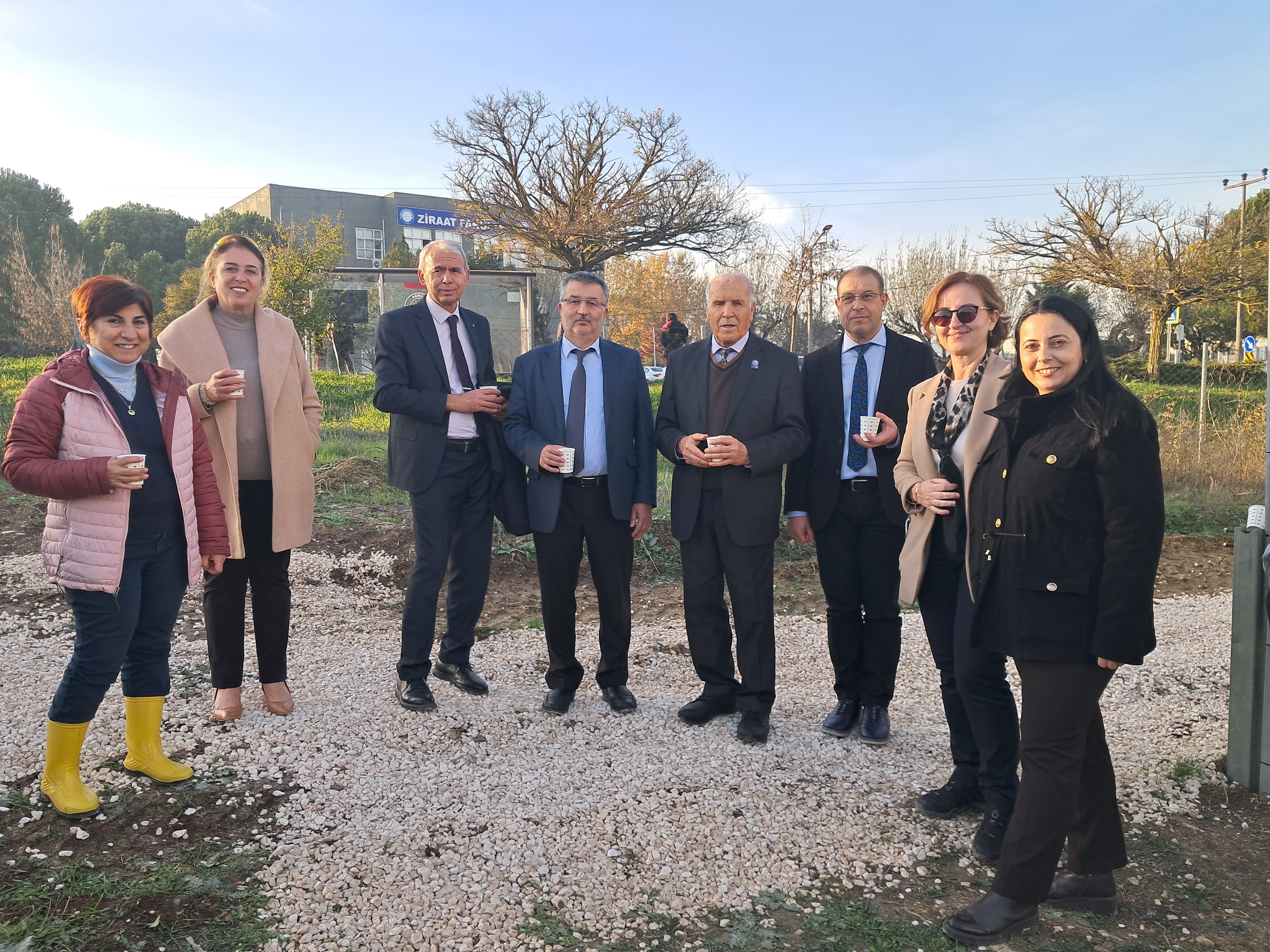 202512251142271038! ?? 